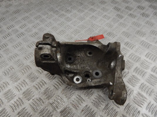 Ступица передняя правая BMW 1-series (E87) 31 21 6 764 444