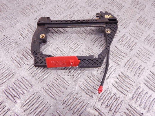 Скелет ручки наружной задней левой BMW 5-series (E39) 51 22 8 236 645