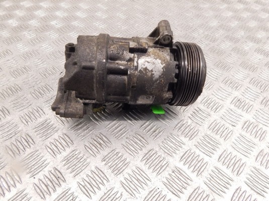 Компрессор кондиционера BMW 3-series (E46) 64 52 6 908 660