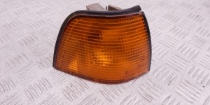 Поворотник правый BMW 3-series (E36) 1387044
