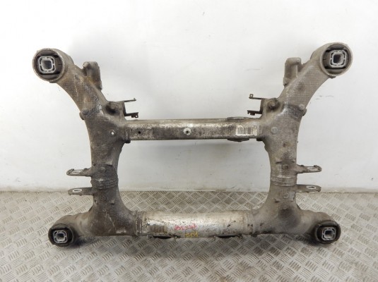 Балка подвески задняя BMW 7-series (F01/02) 33 31 6 794 666