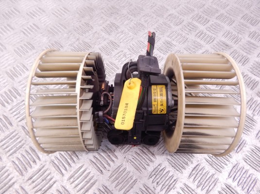 Моторчик печки BMW X5-series (E53) 64 11 8 385 558