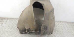 Защита арок задняя левая (подкрылок) AUDI A4 (B5) 1994-2001 8D0810171