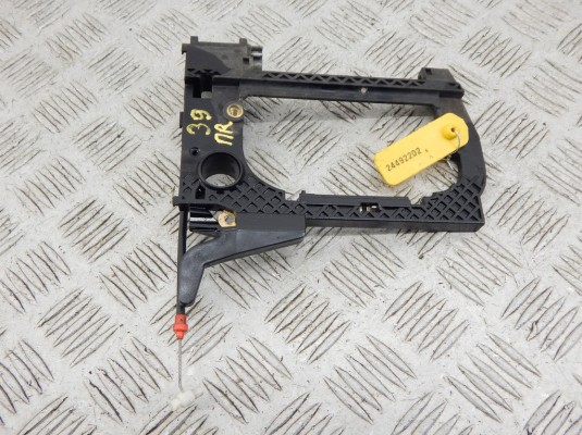 Скелет ручки наружной передней правой BMW 5-series (E39) 51 21 8 245 354