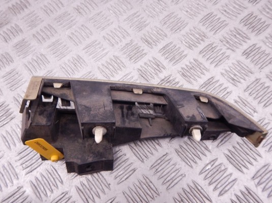 Кронштейн BMW 3-series (E46) 51 12 7 006 823