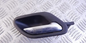 Ручка внутренняя передняя левая BMW 5-series (E39) 51 21 8 226 050
