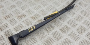 Щеткодержатель задний BMW 1-series (E87) 61 62 7 138 507 Щеткодержатель задний BMW 1-series (E87) 61 62 7 138 507