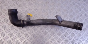 Патрубок интеркулера BMW 5-series (E39) 11 61 2 246 715
