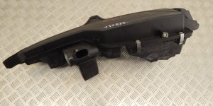 Корпус воздушного фильтра BMW 1-series (F20/21) 13 71 7 597 582