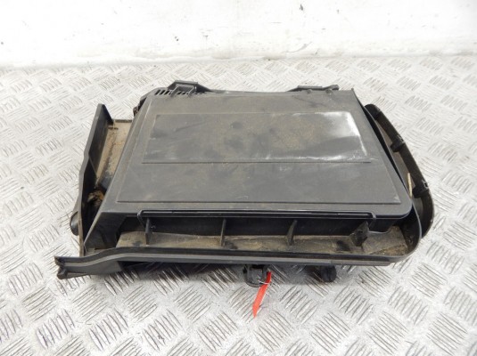 Корпус салонного фильтра BMW 5-series (E39) 64 31 8 379 624