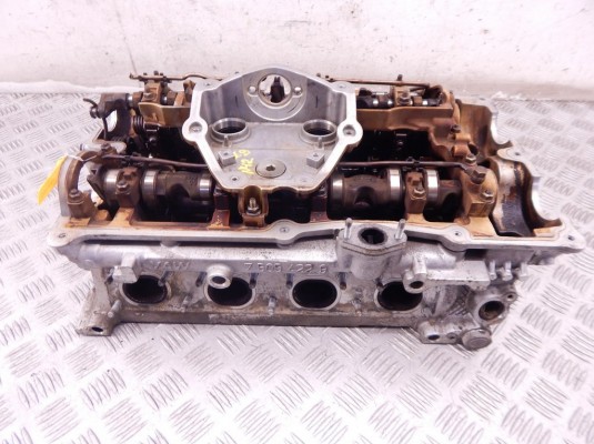 Головка блока цилиндров BMW 3-series (E46) 11 12 7 581 141 Головка блока цилиндров BMW 3-series (E46) 11 12 7 581 141