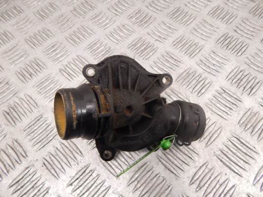 Корпус термостата BMW 3-series (E46) 11 51 7 805 811
