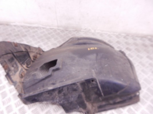 Защита арок передняя правая (подкрылок) BMW 1-series (E87) 51 71 7 059 376 Защита арок передняя правая (подкрылок) BMW 1-series (E87) 51 71 7 059 376