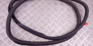 Уплотнитель двери задней правой BMW 7-series (F01/02) 51 35 7 178 016