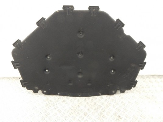 Шумоизоляция капота BMW X6-series (E71) Шумоизоляция капота BMW X6-series (E71)