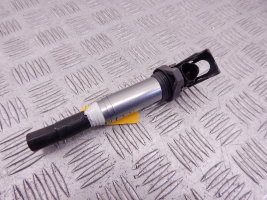 Катушка зажигания BMW 5-series (F10/11) 12 13 7 594 596 Катушка зажигания BMW 5-series (F10/11) 12 13 7 594 596