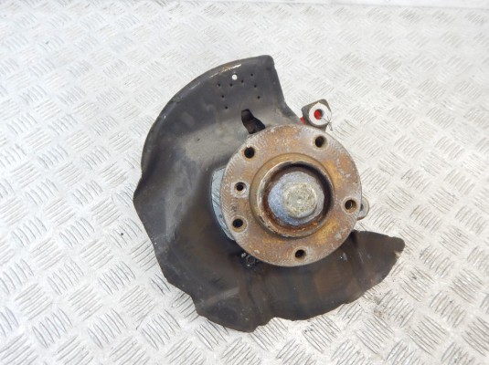 Ступица передняя левая BMW 3-series (E46) 31 21 1 096 429