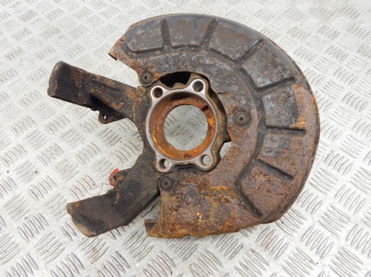 Ступица передняя левая VOLKSWAGEN GOLF V (2006-) Ступица передняя левая VOLKSWAGEN GOLF V (2006-)