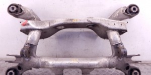 Балка подвески задняя BMW 7-series (E65/66) 33 31 6 779 789