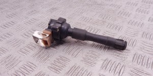 Катушка зажигания BMW 3-series (E46) 12 13 1 748 017