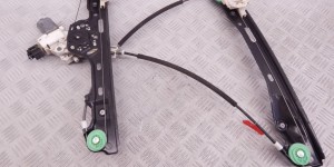 Стеклоподъемник электрический передний правый BMW 1-series (E87) 51 33 7 138 466