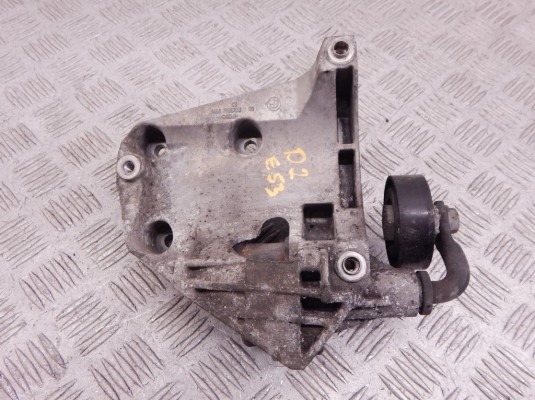 Кронштейн компрессора кондиционера BMW X5-series (E53) 64 55 7 786 708