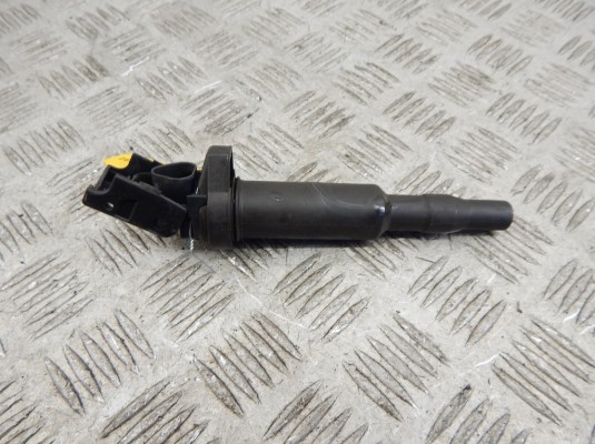 Катушка зажигания BMW 3-series (E46) Катушка зажигания BMW 3-series (E46)