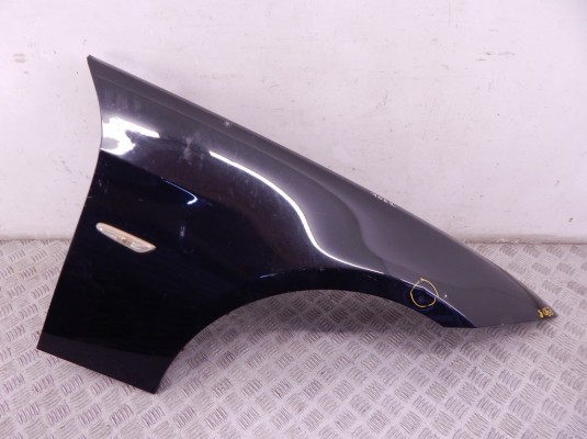 Крыло переднее правое BMW 3-series (E90/91/92) 41 35 7 133 228 Крыло переднее правое BMW 3-series (E90/91/92) 41 35 7 133 228