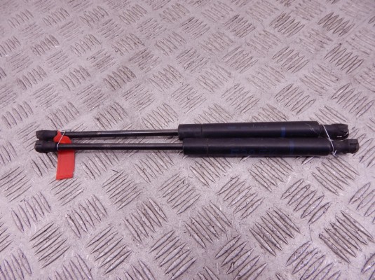 Амортизатор капота BMW 5-series (E39) 51 23 8 174 866 Амортизатор капота BMW 5-series (E39) 51 23 8 174 866