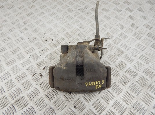 Суппорт передний правый VOLKSWAGEN PASSAT 5+ (2000-2005) Суппорт передний правый VOLKSWAGEN PASSAT 5+ (2000-2005)