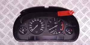 Щиток приборов (приборная панель) BMW 5-series (E39) 62 11 6 906 122