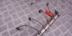 Топливная рампа BMW X1-series (E84) 13 53 7 585 411