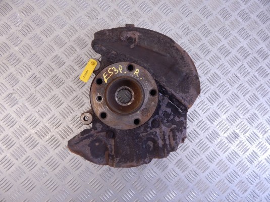 Ступица передняя правая BMW X5-series (E53) 31 21 6 761 576