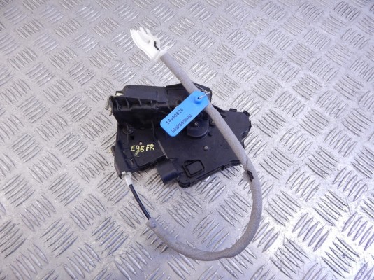 Замок двери передней правой BMW 3-series (E46) 51 21 7 011 244 Замок двери передней правой BMW 3-series (E46) 51 21 7 011 244