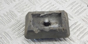 Опора под домкрат (поддомкратная подушка) BMW 5-series (E39) 51 71 7 001 650