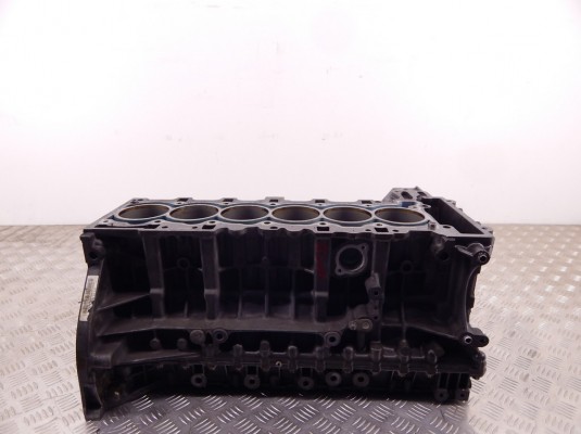 Блок цилиндров BMW X5-series (E70) 11 11 0 419 096