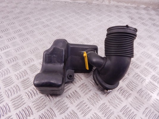 Гофра инжектора BMW 3-series (E46) 13 71 7 506 181 Гофра инжектора BMW 3-series (E46) 13 71 7 506 181