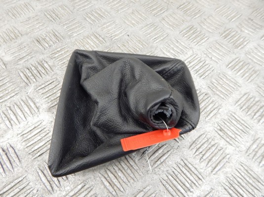 Чехол рычага КПП BMW X3-series (E83)