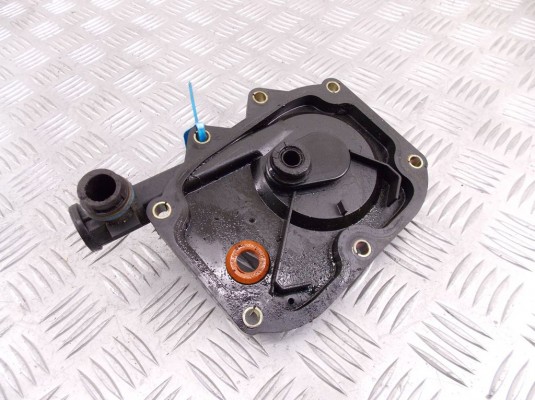 Маслоотделитель (сапун) BMW 7-series (E38) 11 61 7 501 563