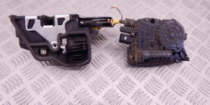 Замок двери передней правой BMW X5-series (E70) 51 21 7 167 582