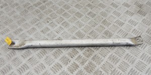 Распорка стоек BMW X5-series (E70) 51 61 7 184 939