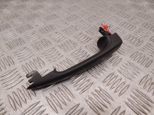 Ручка наружная передняя левая BMW 3-series (E46) 51 21 8 253 455