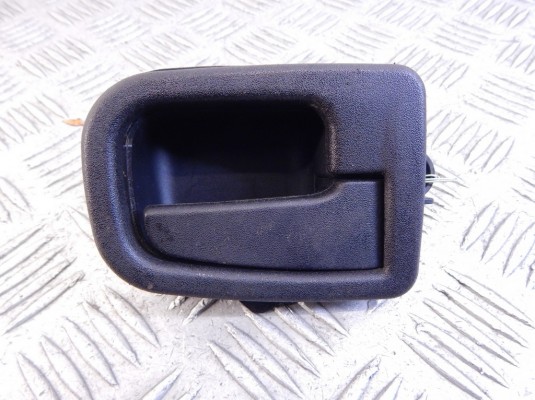 Ручка внутренняя передняя левая BMW 3-series (E36) 51 21 1 960 808 Ручка внутренняя передняя левая BMW 3-series (E36) 51 21 1 960 808