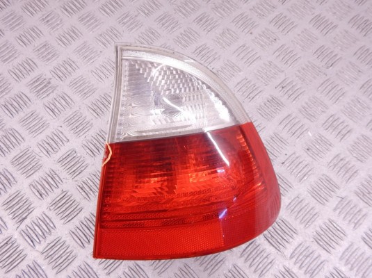 Фонарь задний правый BMW 3-series (E46) 63 21 7 165 882 Фонарь задний правый BMW 3-series (E46) 63 21 7 165 882