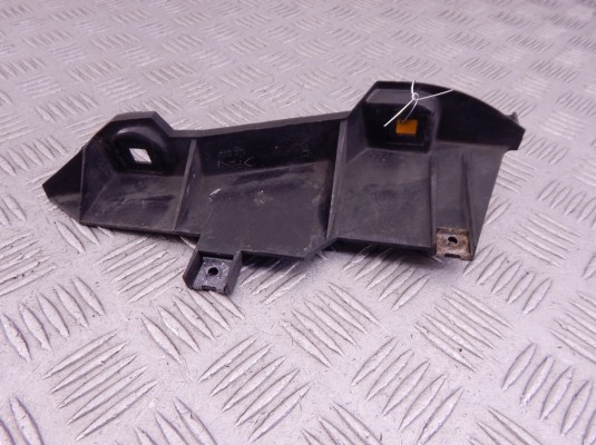 Крепление фары правой BMW 5-series (E39) 63 12 8 362 442