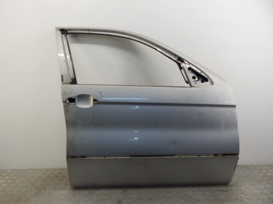 Дверь передняя правая BMW X5-series (E53) 41 51 8 256 824