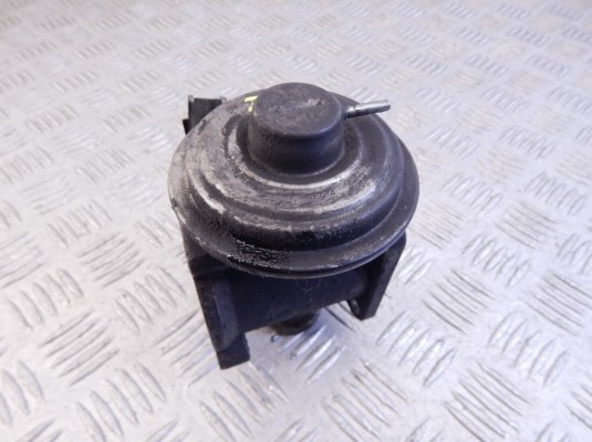Клапан EGR BMW 5-series (E60/61) 11 71 7 804 381