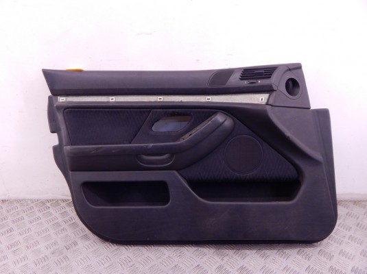 Обшивка двери передней левой (дверная карта) BMW 5-series (E39) 51 41 7 140 329