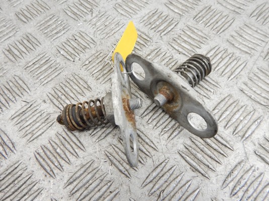 Замок капота BMW 3-series (E46) 51 23 8 229 807 Замок капота BMW 3-series (E46) 51 23 8 229 807