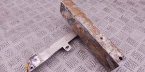 Отбойник бампера переднего BMW 7-series (F01/02) 51 11 7 158 872